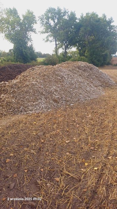 Pomiot kurzy, wapno magnezowe, kruszywo