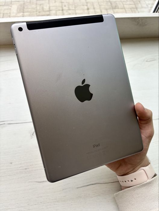 Ipad 5 Space Gray чудовий стан