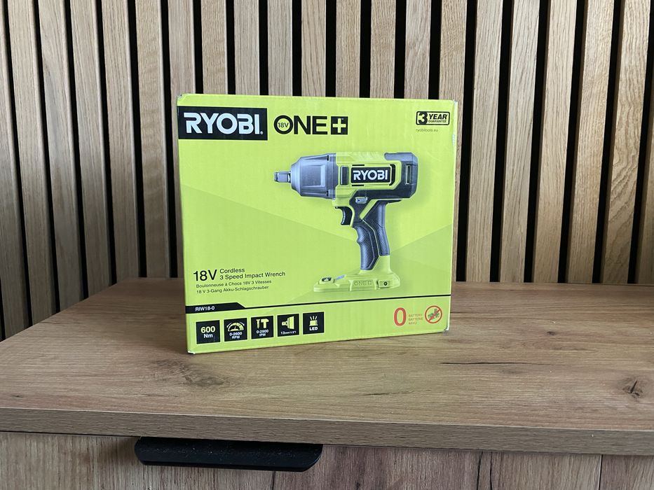 Ryobi one +hp riw18-0 імпакт гайковерт 600нм