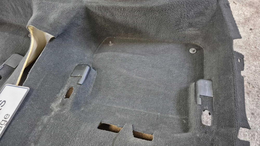 Alcatifa Preta Audi A4 B6 B7 8E Original OEM + Tapetes Audi Exclusive Originais