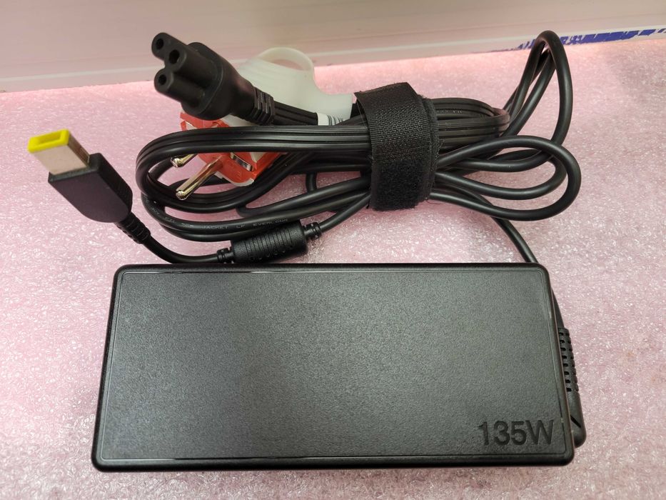 Оригінальний блок живлення + кабель Lenovo 135w USB+Pin 6.75A 20v