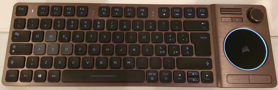 Corsair K83 Bezprzewodowa klawiatura