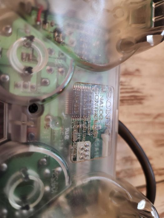 Dwa pady Dualshock PS1 Playstation przezroczyste Crystal