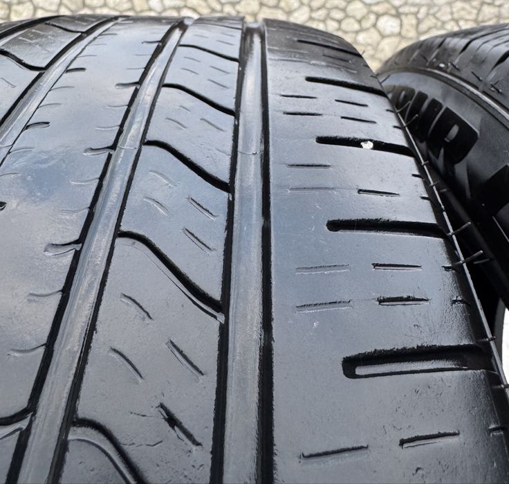 Комплект резини 235/55/R19