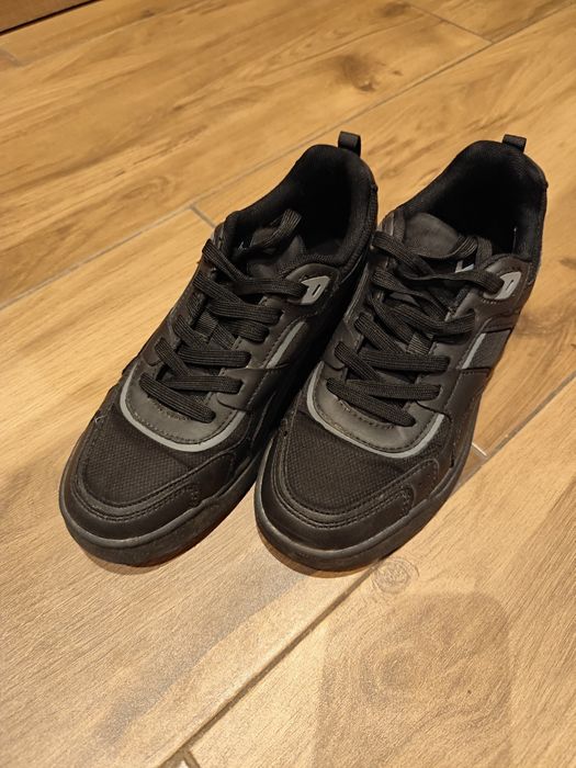 Buty chłopięce rozm.37