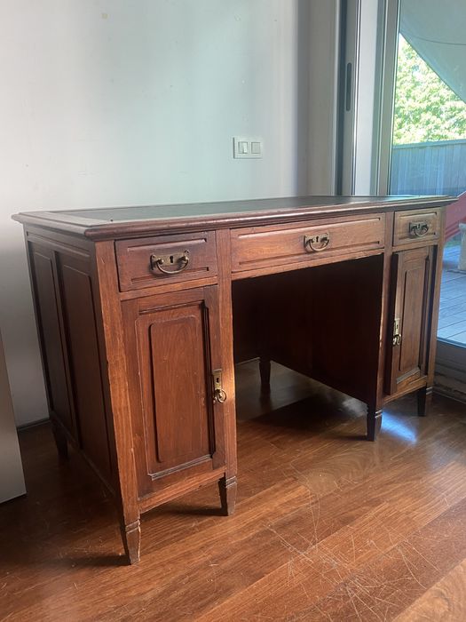 Escrivaninha/mesa de trabalho