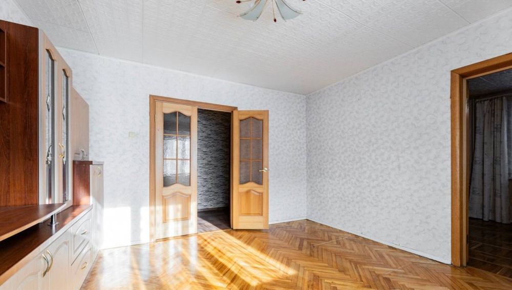 Продаж 2кім. кв. на вулиці Ярославенка