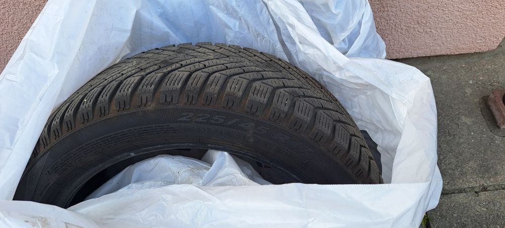 Opony zimowe Pirelli