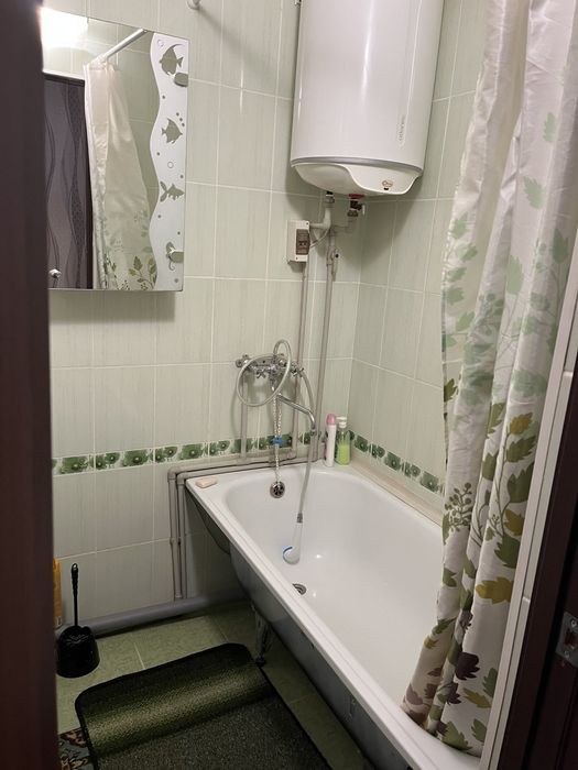 Здам 1 - км  квартиру подобово