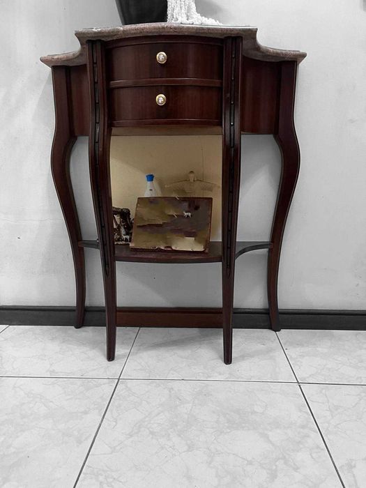 2 Aparadores de corredor