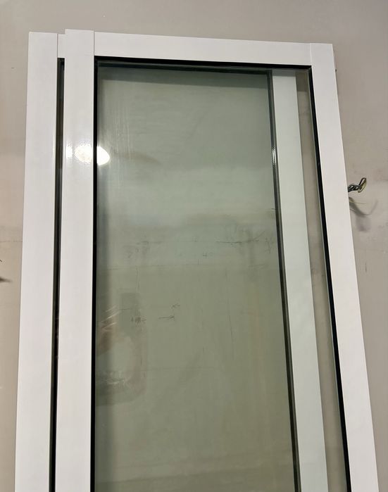 Porta / janela em alumínio com vidro duplo