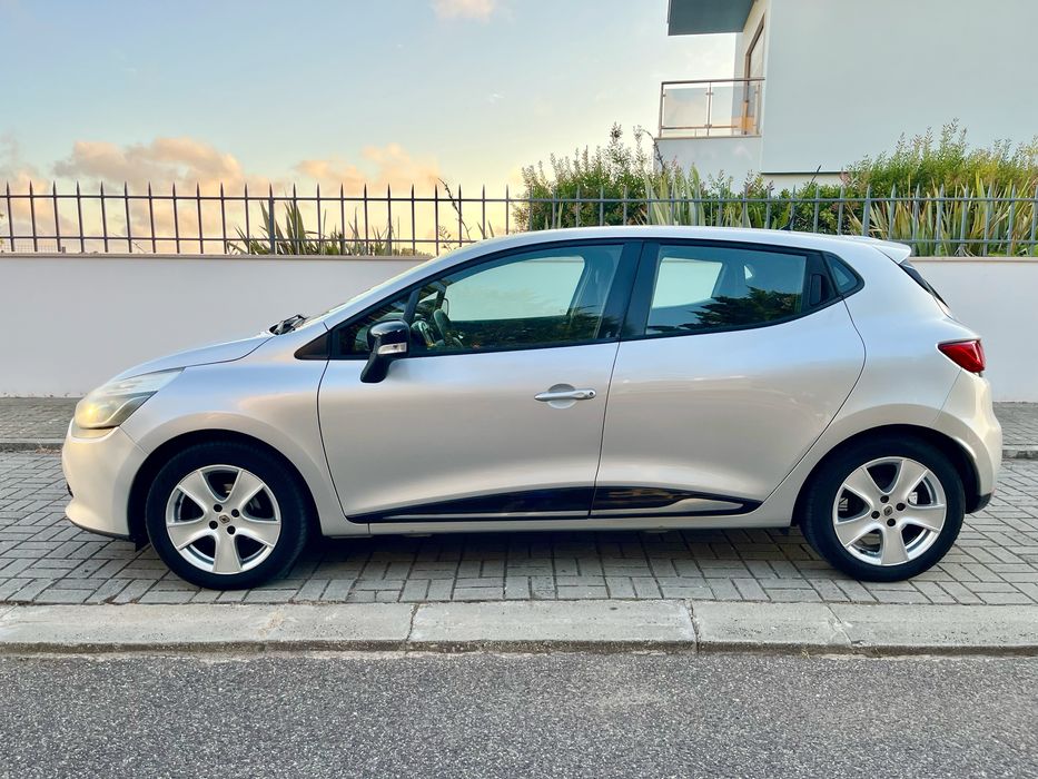 Renault Clio 1.5 DCi 90 Limited AC (2015)