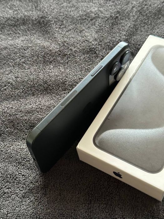 Продам IPhone 15 PRO MAX 256 Neverlock