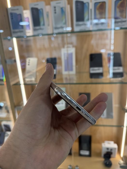 IPHONE 11 PRO 100% BATERIA