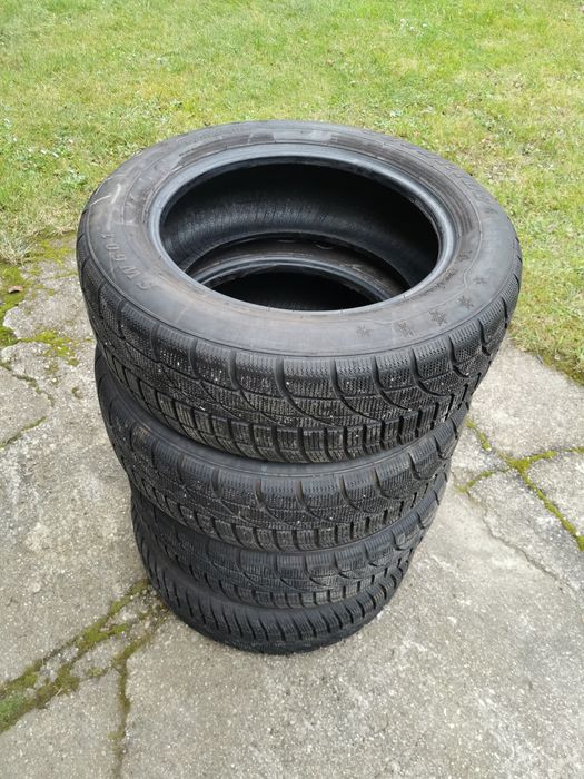 Opony zimowe 205/60R16