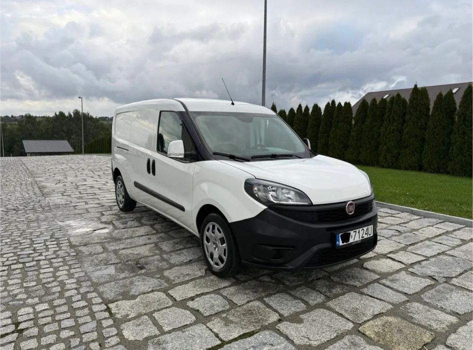 Fiat Doblo Furgon 1035 Kg Ładowność  Max Cargo LONG MAXI 1.4 Benzyna Gaz 95Km Krajowy 1 Właściciel F-Vat23%
