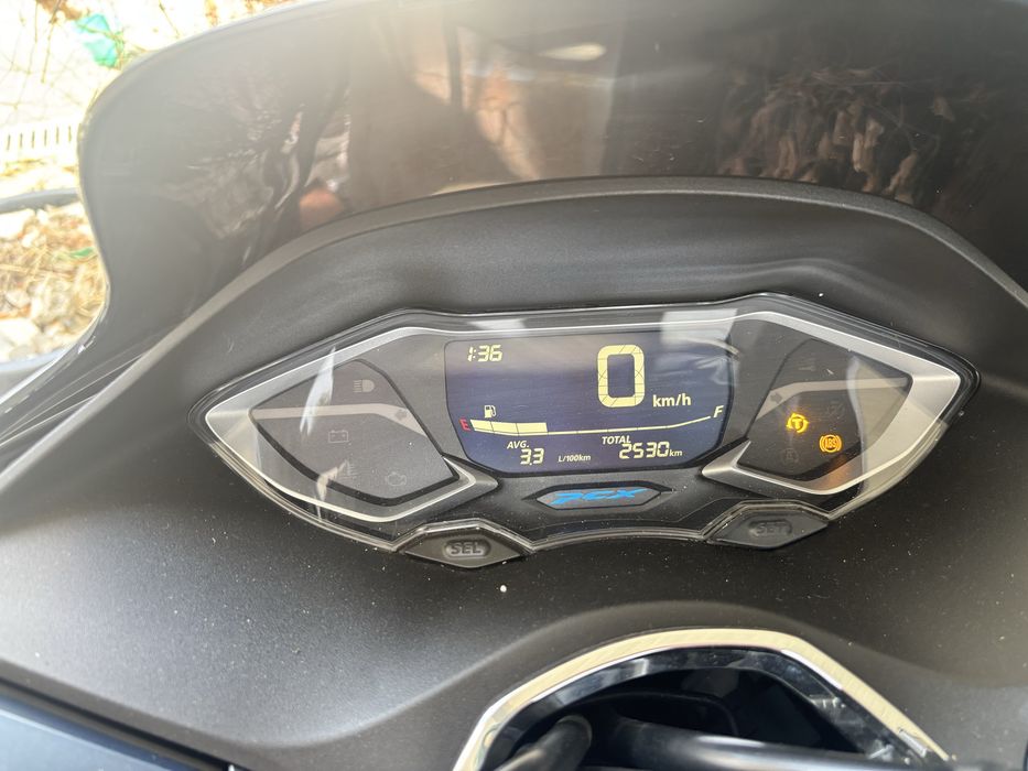 Honda PCX 125 ABS 2024 – Só 2.500 km – Impecável