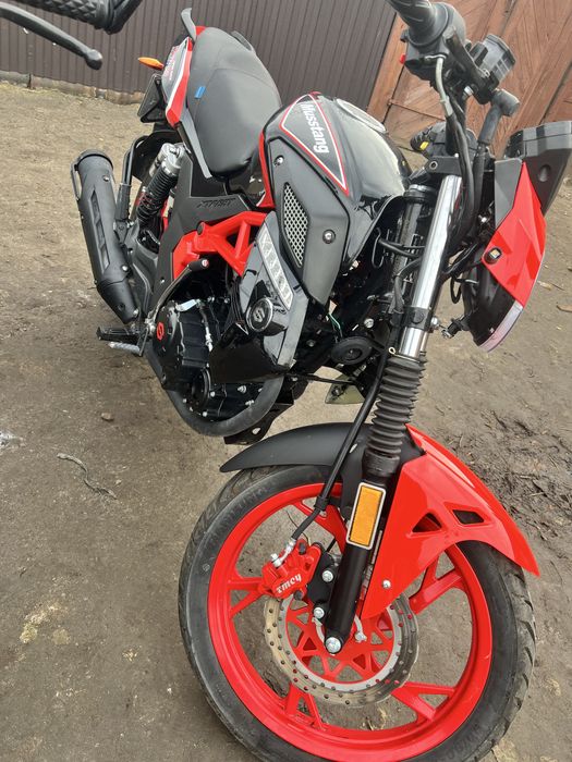 Мостанг естріт 250