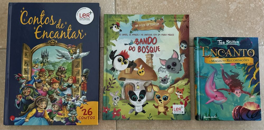 Conjunto de 3 livros / Contos Infantis