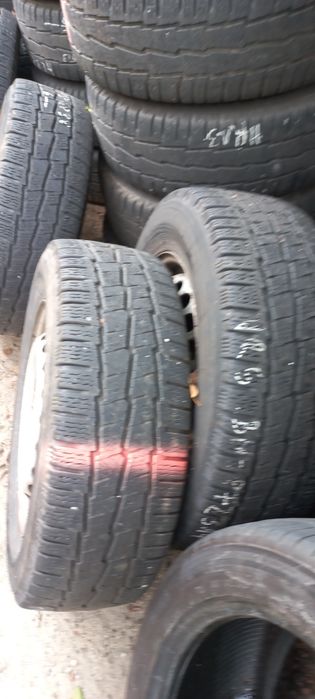 Opony dostawcze 215x65r16 C