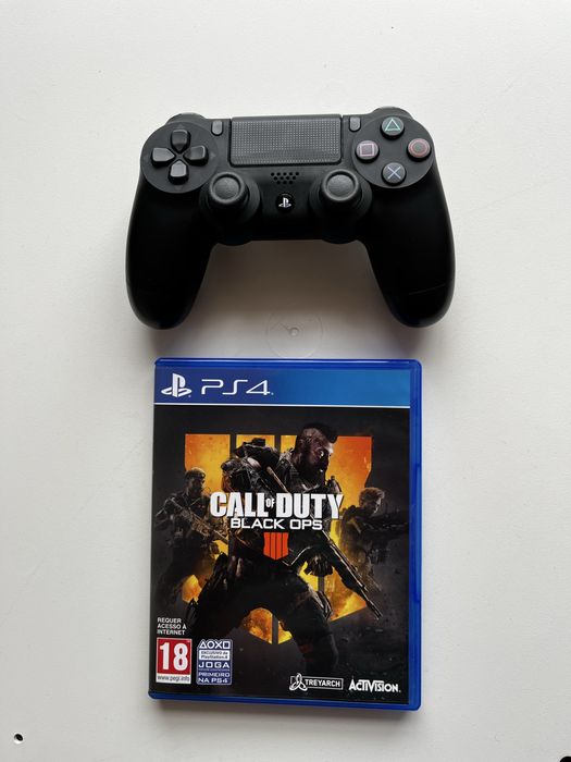 DualShock 4 Controller with Bonus Gift64738803431938120