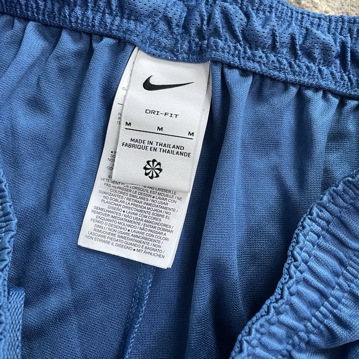 Продаю Чоловічі Шорти  Nike