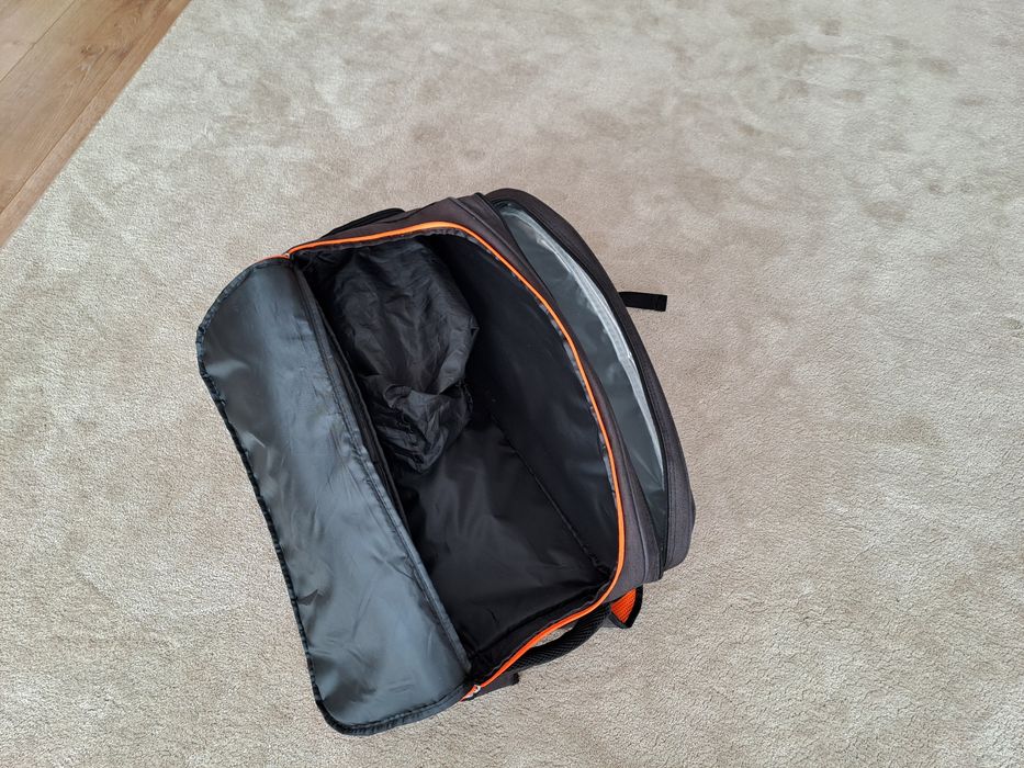 Saco Padel 32L BullPadel como novo