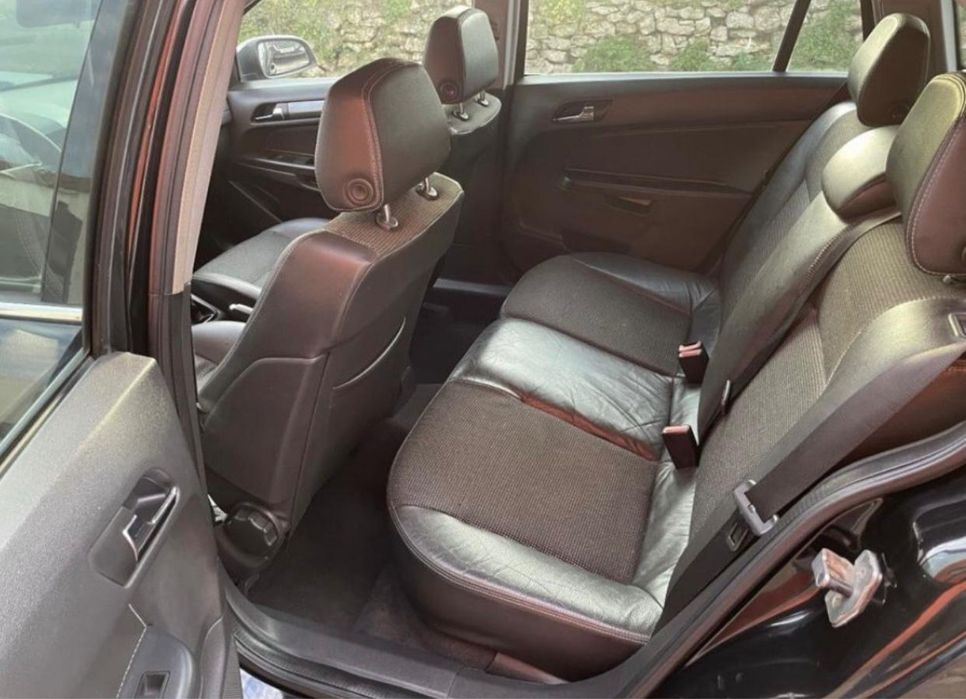 Vendo Opel Astra H Caravan 1.7 CDTI