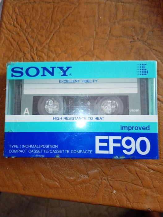 Продам кассету Sony EF-90.
