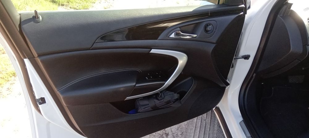 Buick Regal  premium 2