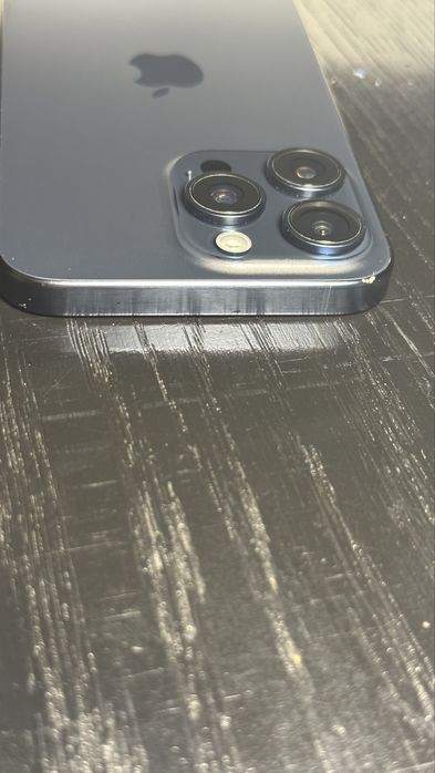 iPhone 15 Pro Max 256 GB (eSIM), темно-синій