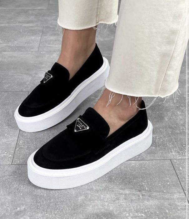 Женские лоферы