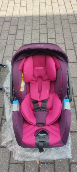 Sprzedam nosidełko Recaro Guardia + gratisy