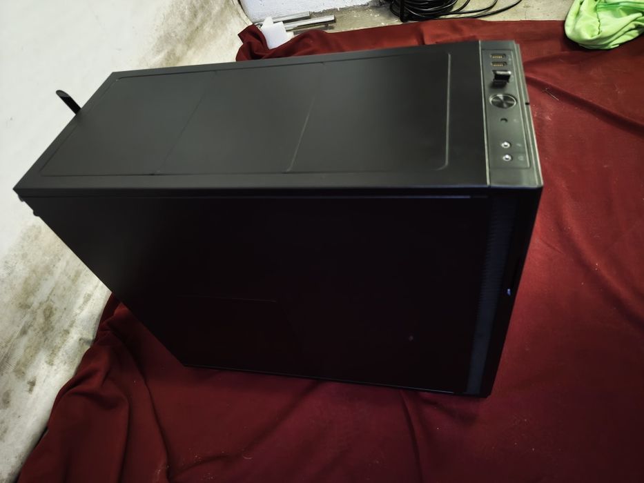 Komputer PC Intel I5-6600K 3,6 GHz/16GB DDR4/GTX980/1TB HDD/240GB SSD