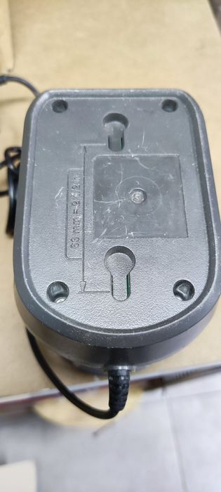 Ładowarka Ryobi 18V