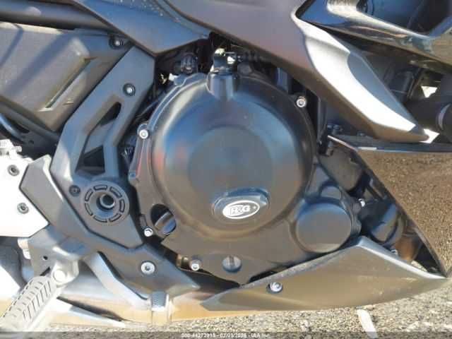 Kawasaki EX650 R 2025