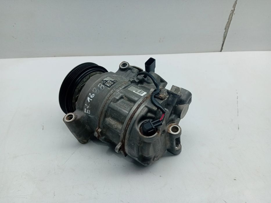 Compressor AC AUDI Q8 (4MN)