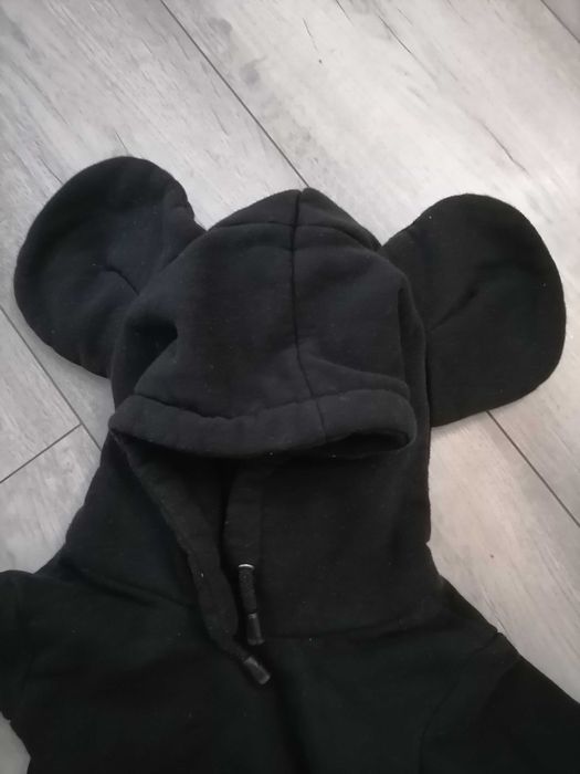 Sweter handmade z uszkami