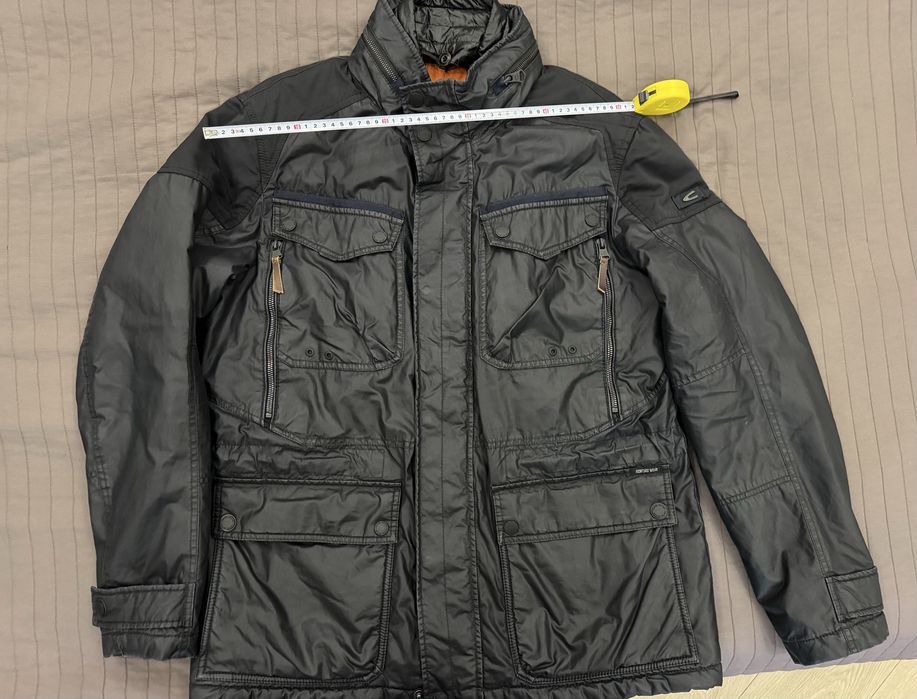 Нова куртка Camel Active