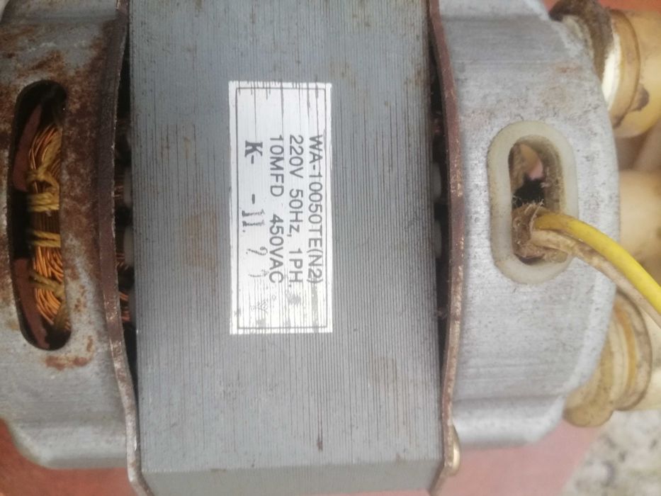 Продам электродвигатель 220 в