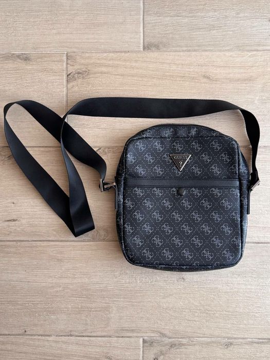 Кожаный портфель сумка барсетка  коричневый Guess серый мужской кожа