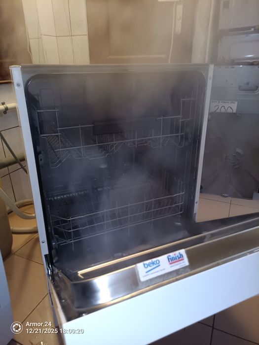 Zmywarka 60cm wolnostojąca podblatowa