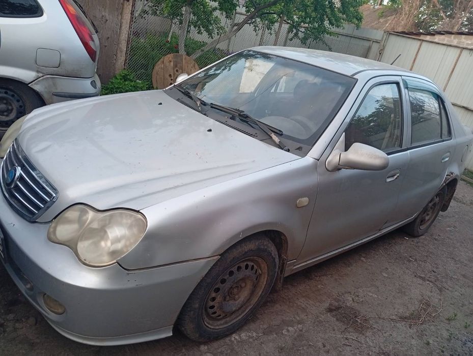 Автомобіль Geely