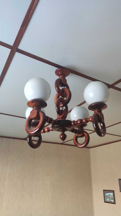 Drewniana lampa wisząca, sufitowa (drewno, ciemny brąz)