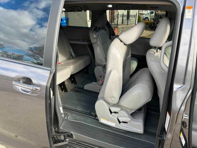 2018 Toyota Sienna