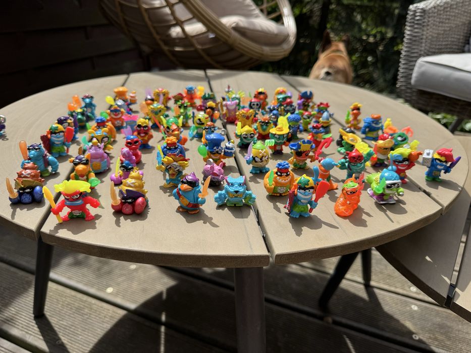 Figurki Piratix