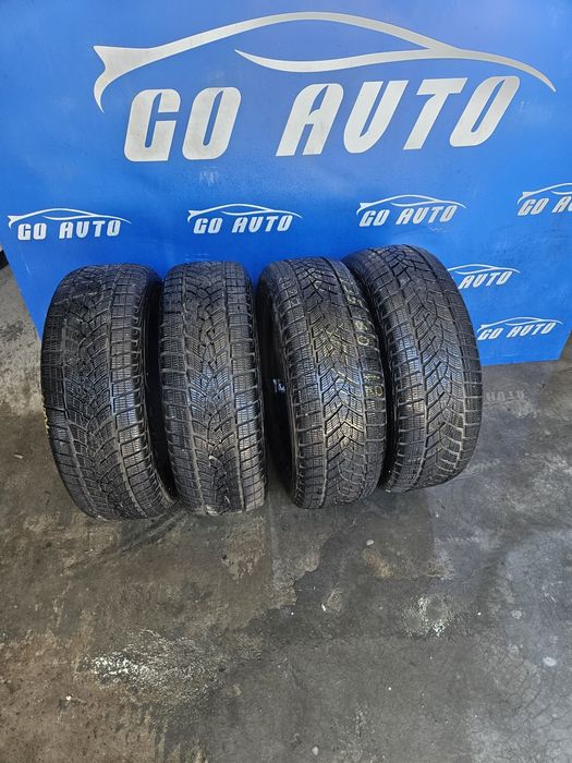 Шини Goodyear ultragrip 235/60r18 Рік 22 7,7mm