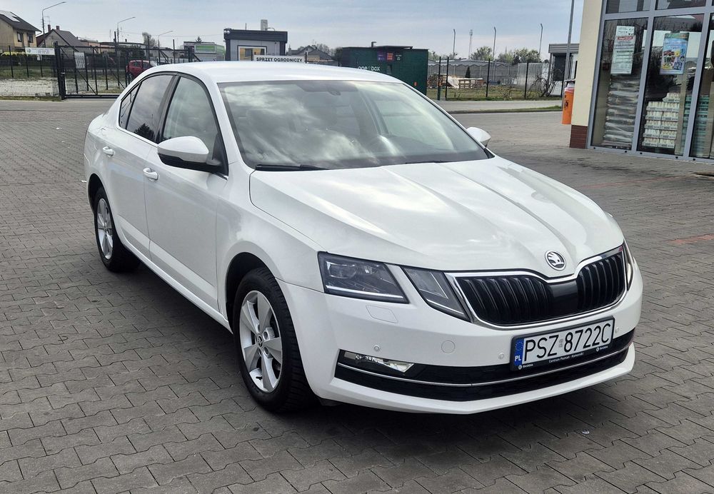 Skoda Octavia Benzyna Automat Zarejestrowana