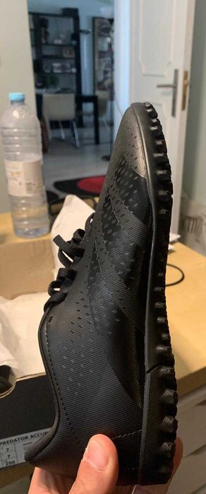 Tenis novos Adidas - Predator Accuracy - nunca usados!!!