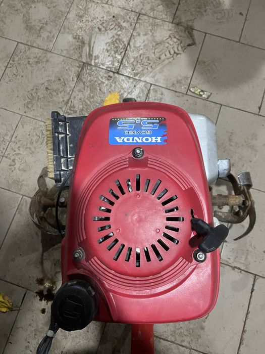 Продам мото культиватор хонда